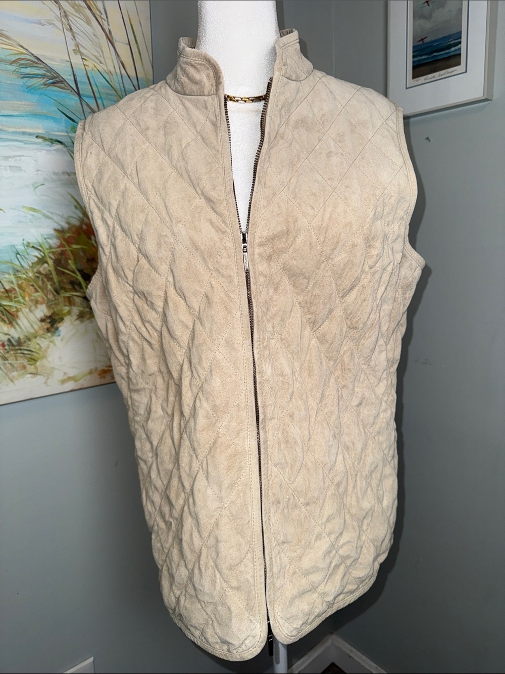 Ann Taylor Quilted Zip-Up Vest in Cream Suede